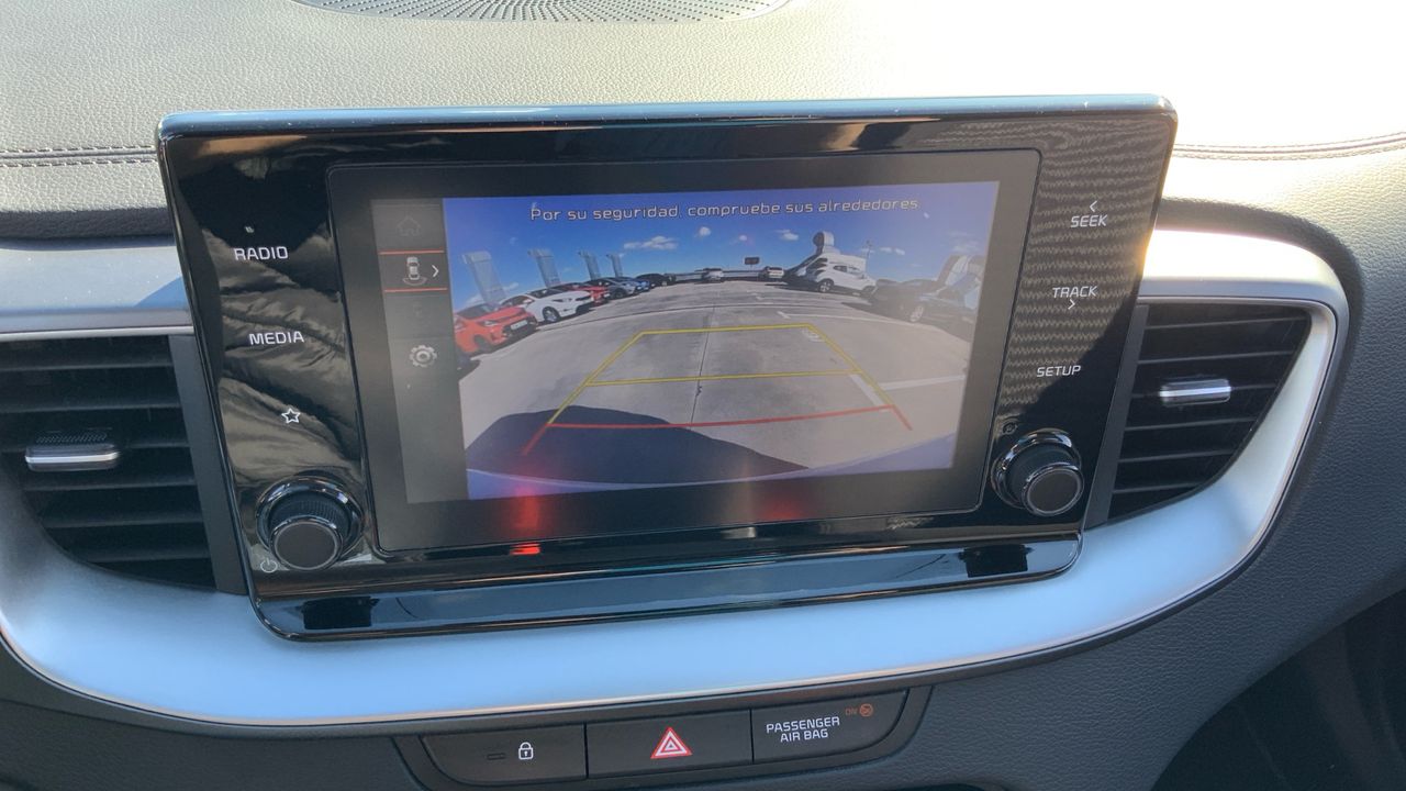 Kia Ceed 1.6 MHEV 100KW DRIVE 136 5P