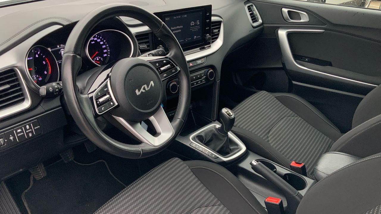 Kia Ceed 1.6 MHEV 100KW DRIVE 136 5P