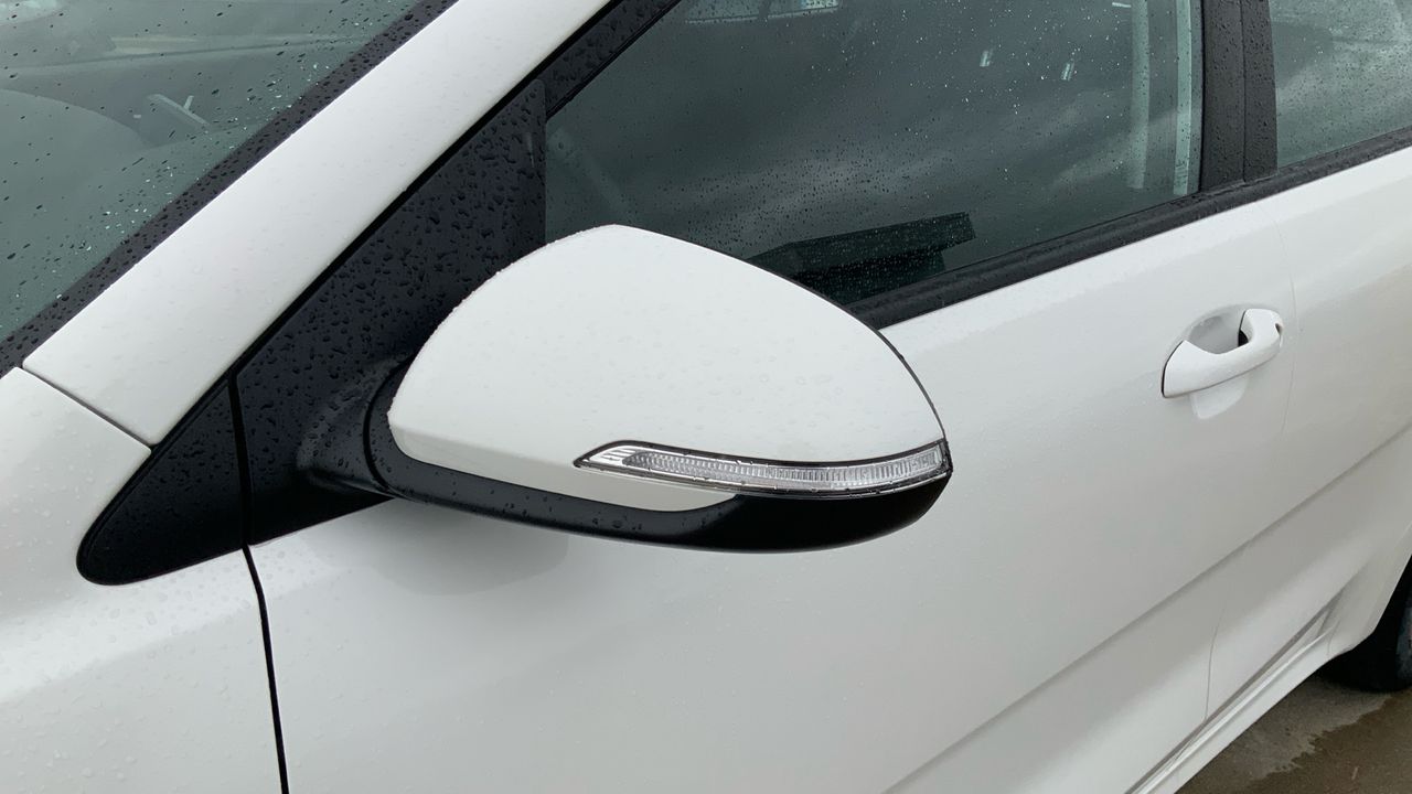 Kia Rio 1.0 T-GDI MHEV IMT 74KW DRIVE 100 5P