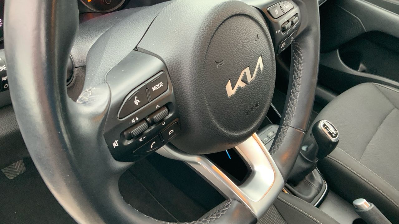 Kia Rio 1.0 T-GDI MHEV IMT 74KW DRIVE 100 5P