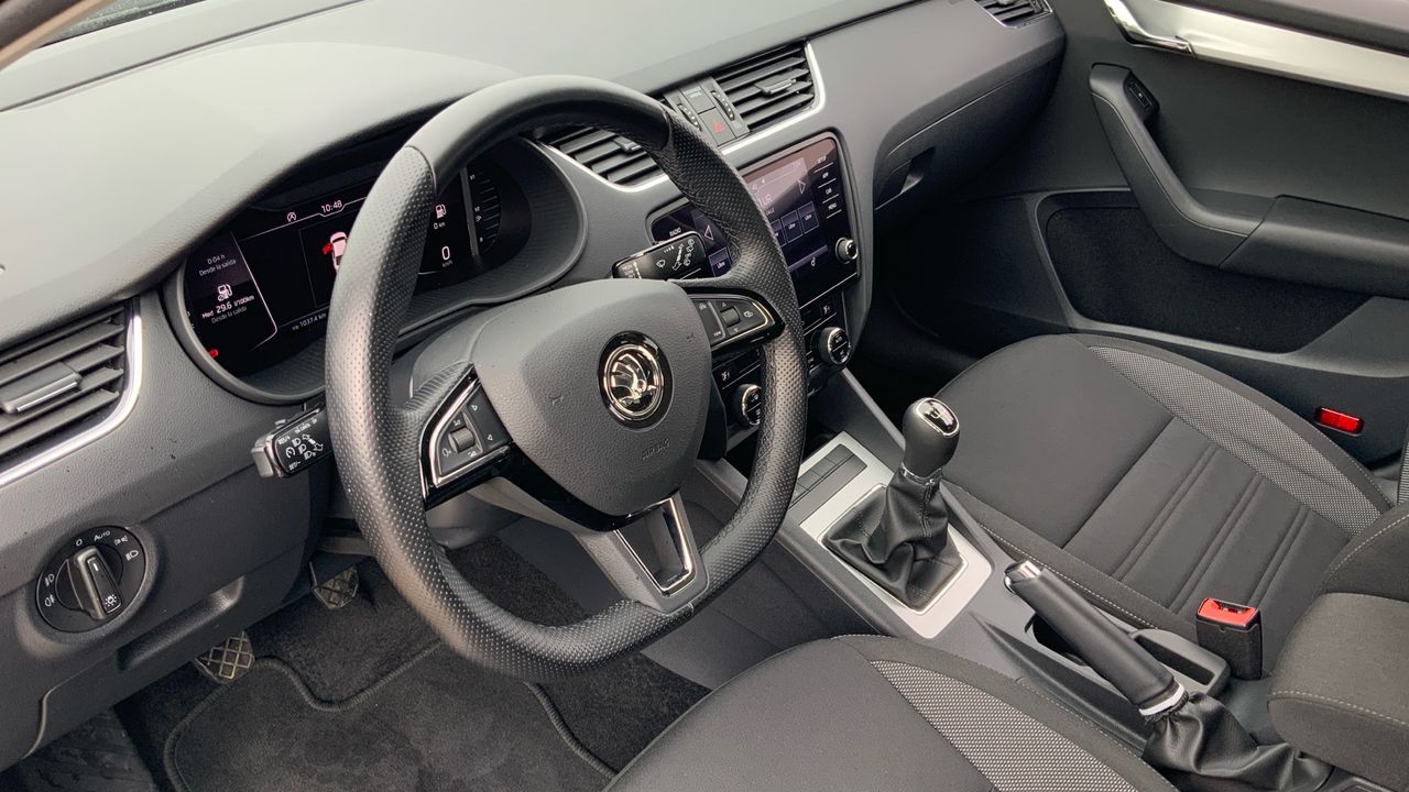 Skoda Octavia 1.0 TSI AMBITION 115 5P