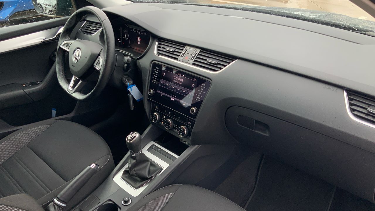 Skoda Octavia 1.0 TSI AMBITION 115 5P