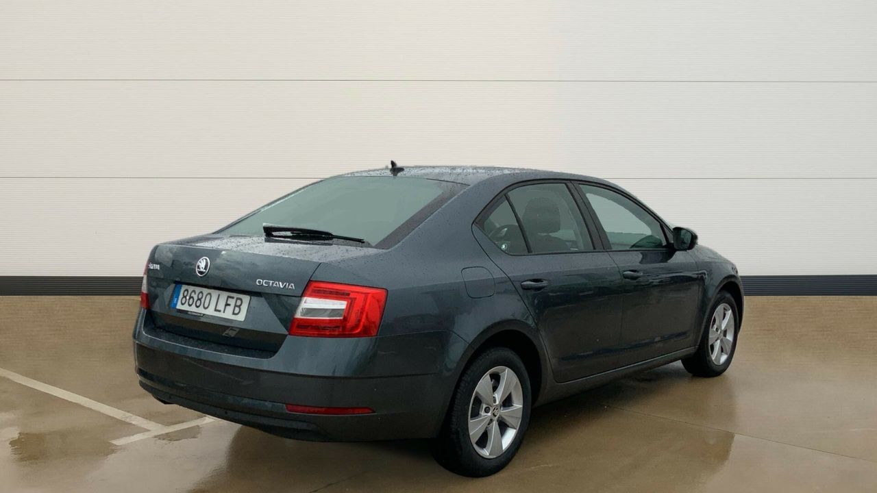 Skoda Octavia 1.0 TSI AMBITION 115 5P