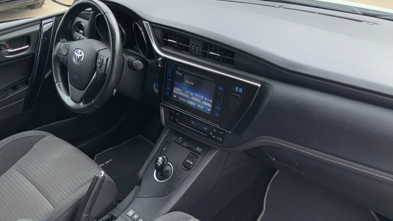 Toyota Auris 1.8 VVT-I HYBRID FEEL! 136 5P