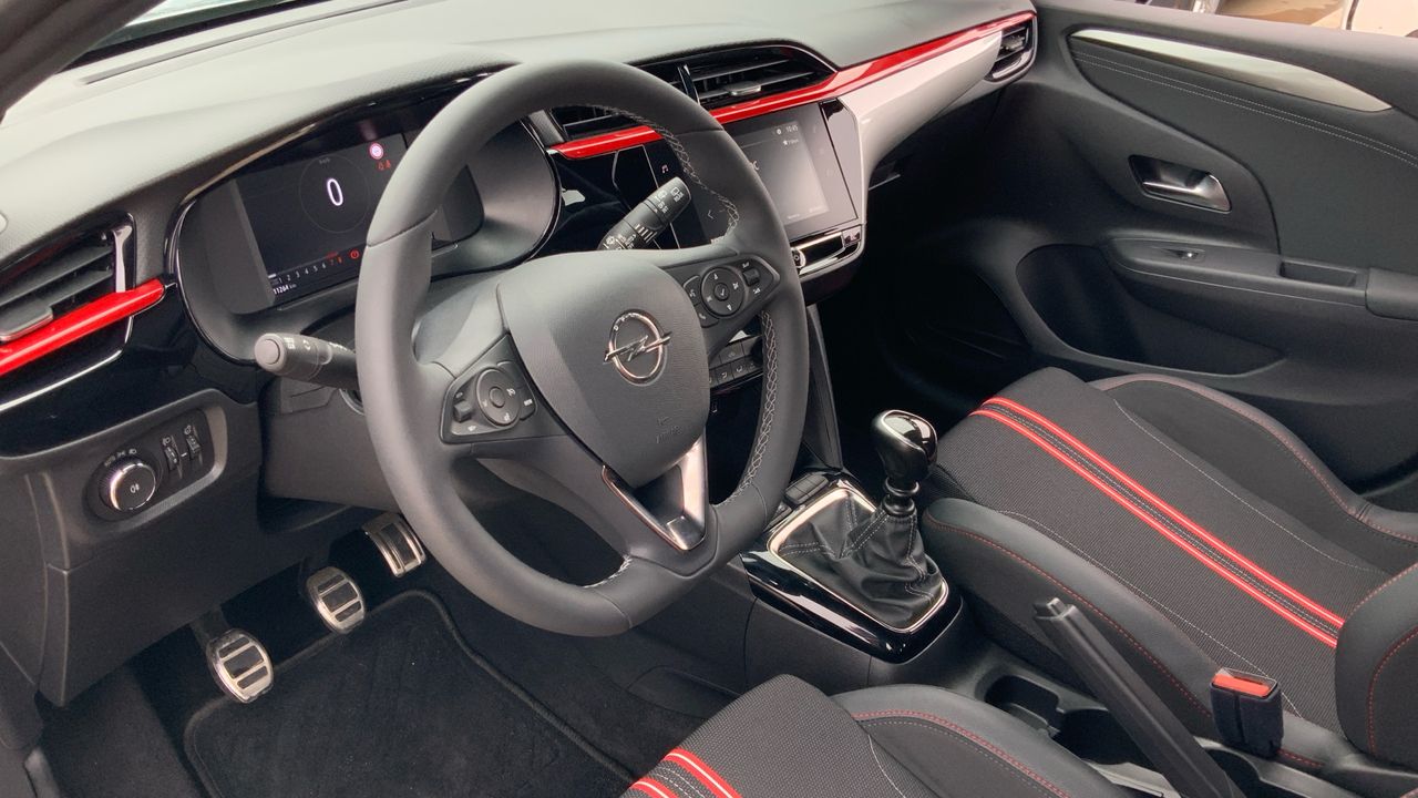 Opel Corsa 1.2T XHL 74KW GS 100 5P