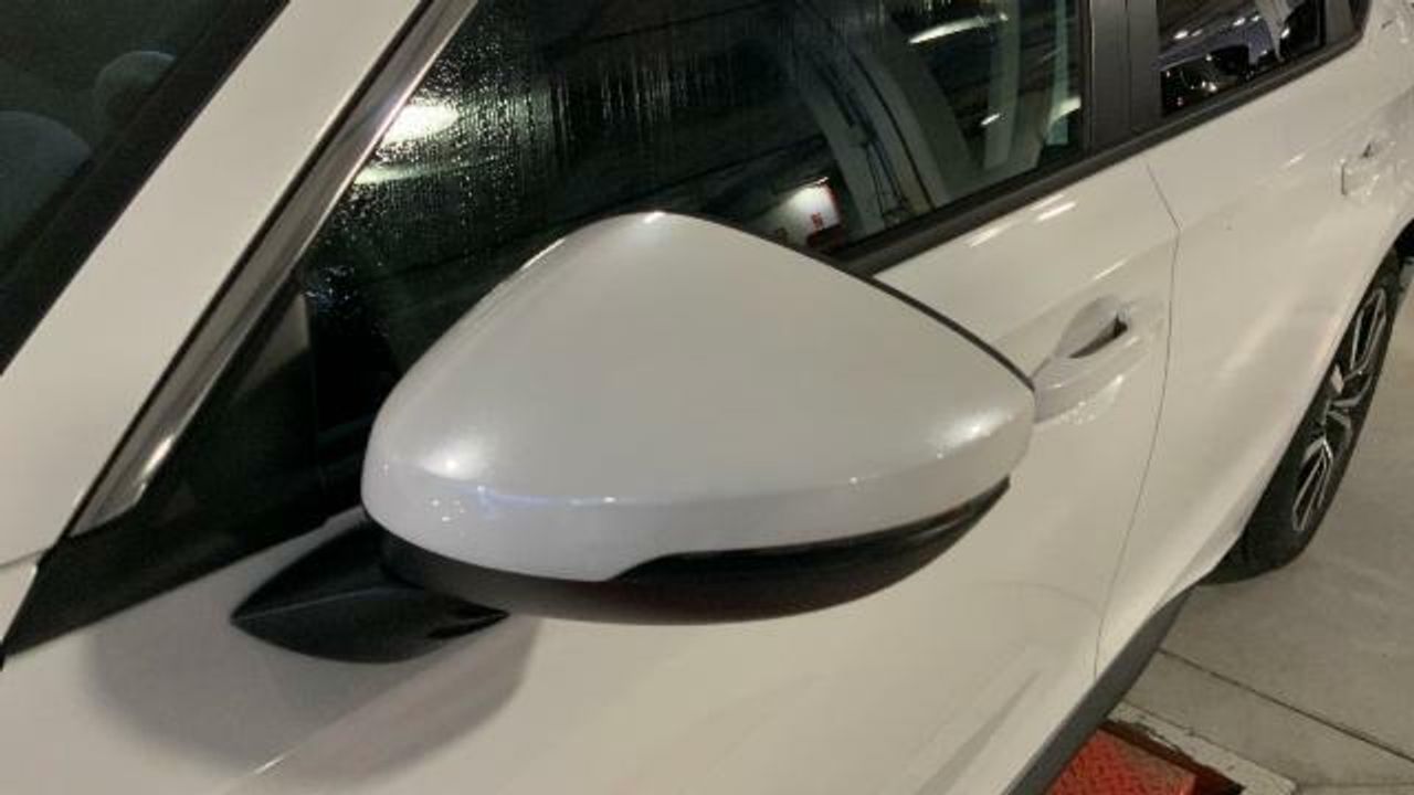 Honda Civic 2.0 HEV ELEGANCE CVT 184 5P