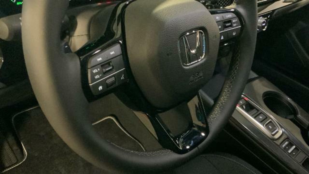 Honda Civic 2.0 HEV ELEGANCE CVT 184 5P