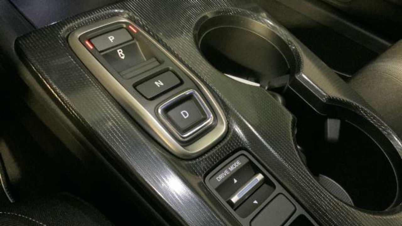 Honda Civic 2.0 HEV ELEGANCE CVT 184 5P