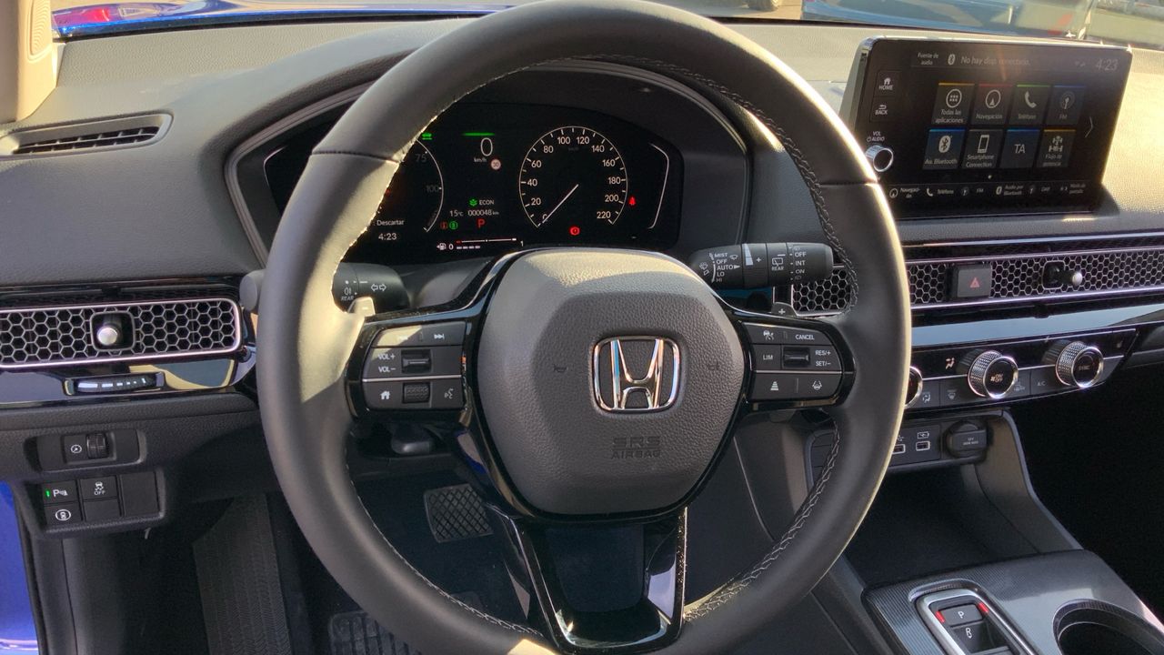 Honda Civic HYBRID ELEGANCE 2.0 I-MMD (CVT)