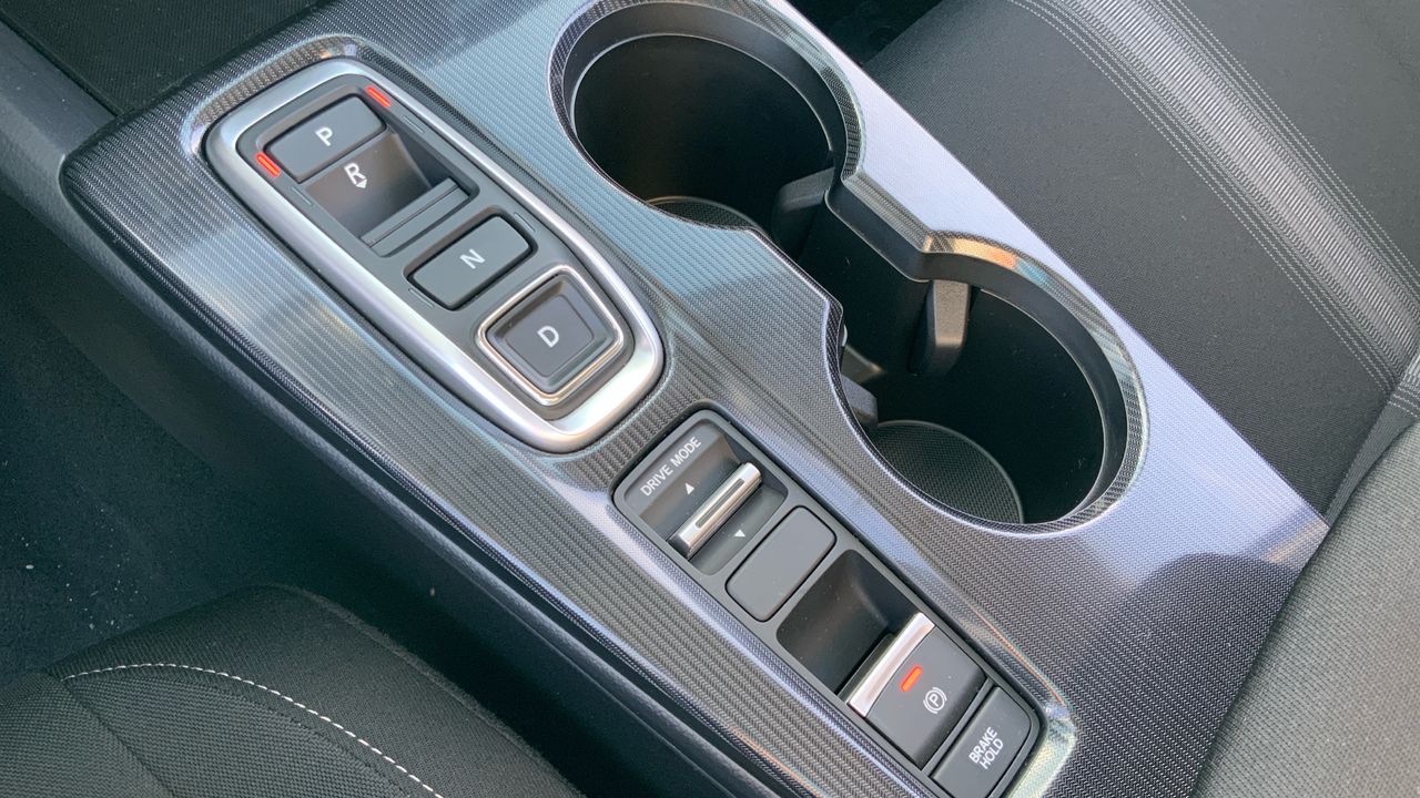 Honda Civic HYBRID ELEGANCE 2.0 I-MMD (CVT)