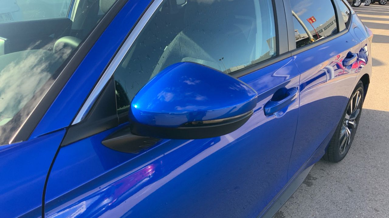 Honda Civic HYBRID ELEGANCE 2.0 I-MMD (CVT)