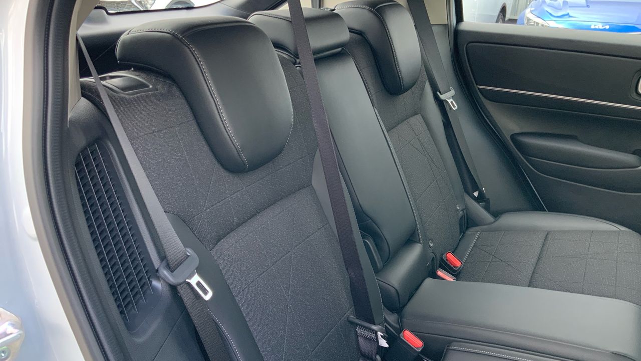 Honda HR-V 1.5 I-MMD HEV ADVANCE CVT 131 5P