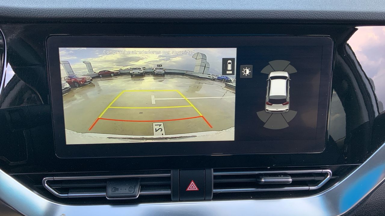 Kia Niro 1.6 GDI HYBRID EMOTION 141 5P