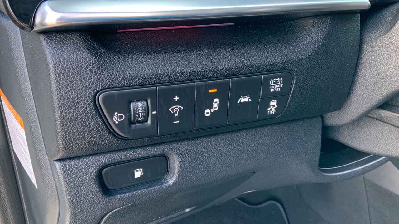 Kia Niro 1.6 GDI HYBRID EMOTION 141 5P