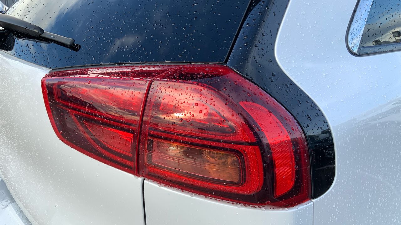 Kia Niro 1.6 GDI HYBRID EMOTION 141 5P