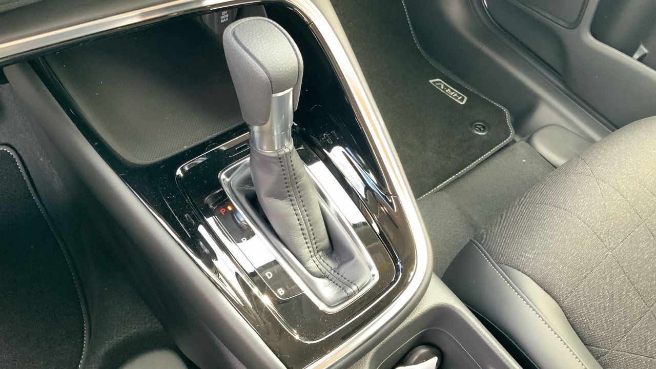 Honda HR-V Hybrid 1.5 i-MMD Automático (CVT) Advance Sin 