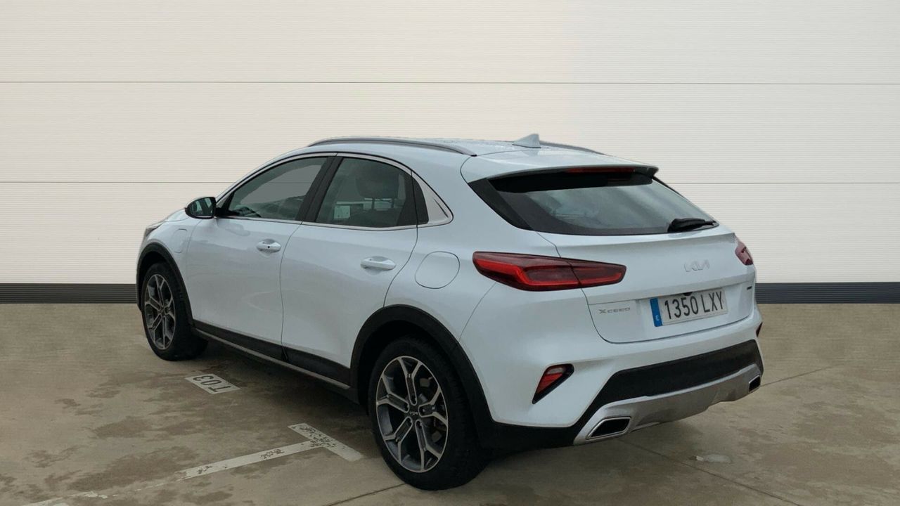 Kia XCeed 1.6 GDI PHEV ETECH 141 5P