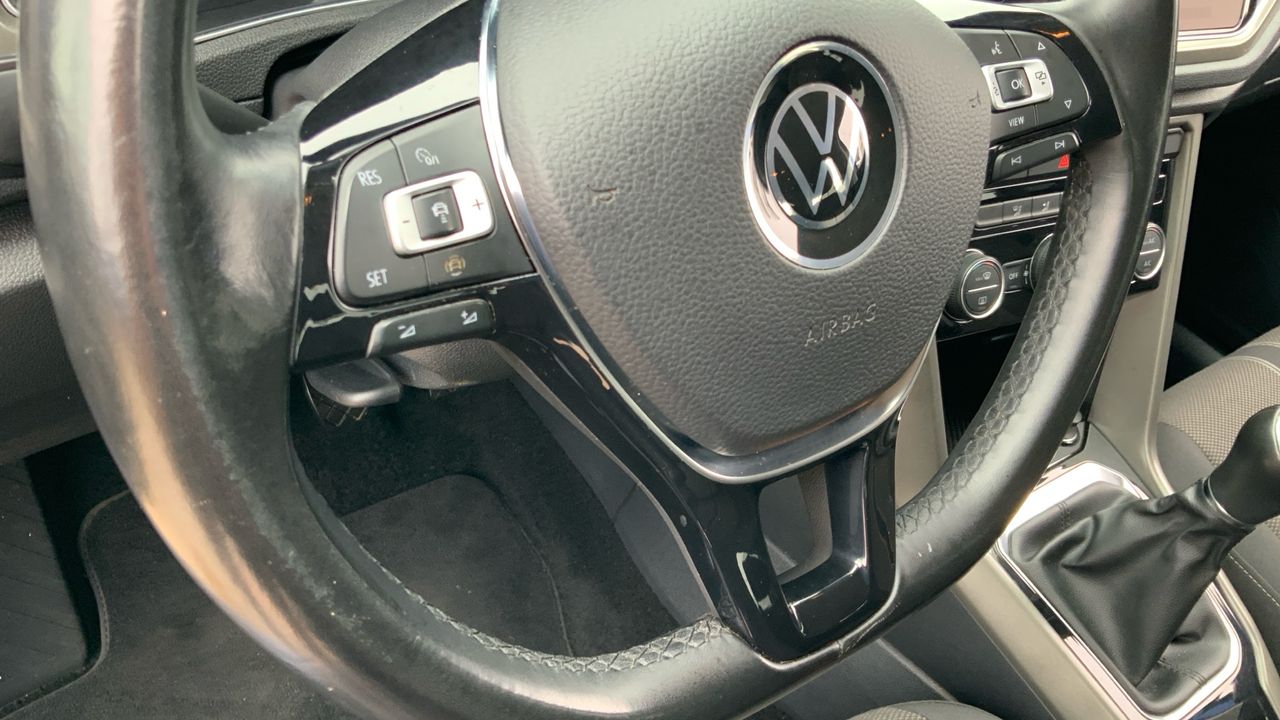 Volkswagen T-Roc 2.0 TDI ADVANCE 115 5P