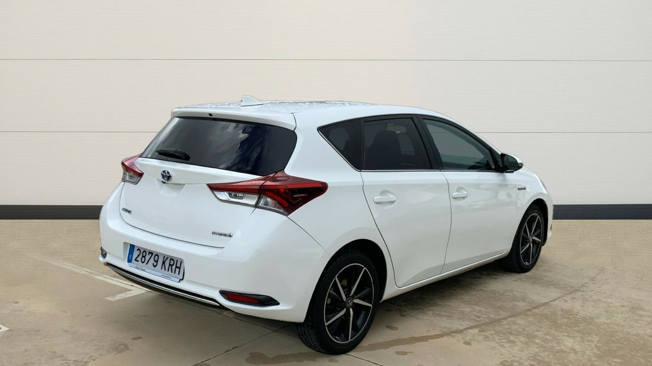 Toyota Auris 1.8 VVT-I HYBRID FEEL! EDITION 136 5P