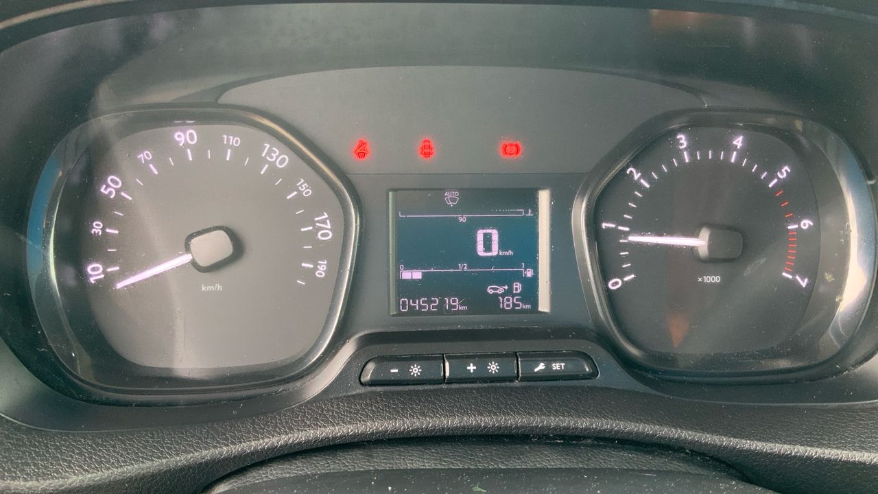 Fiat Scudo 1.5 BLUEHDI 75KW BUSINESS L1 102 4P