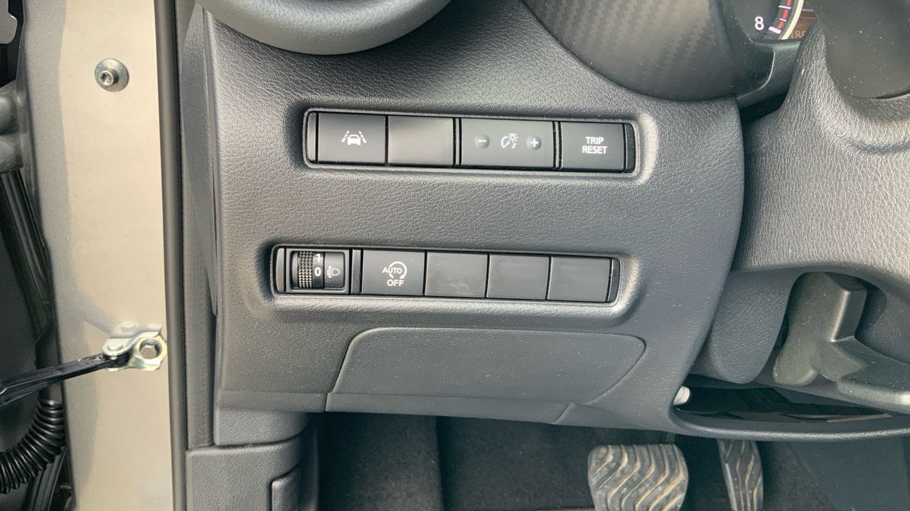 Nissan Juke 1.0 DIG-T 84KW N-CONNECTA DCT 114 5P