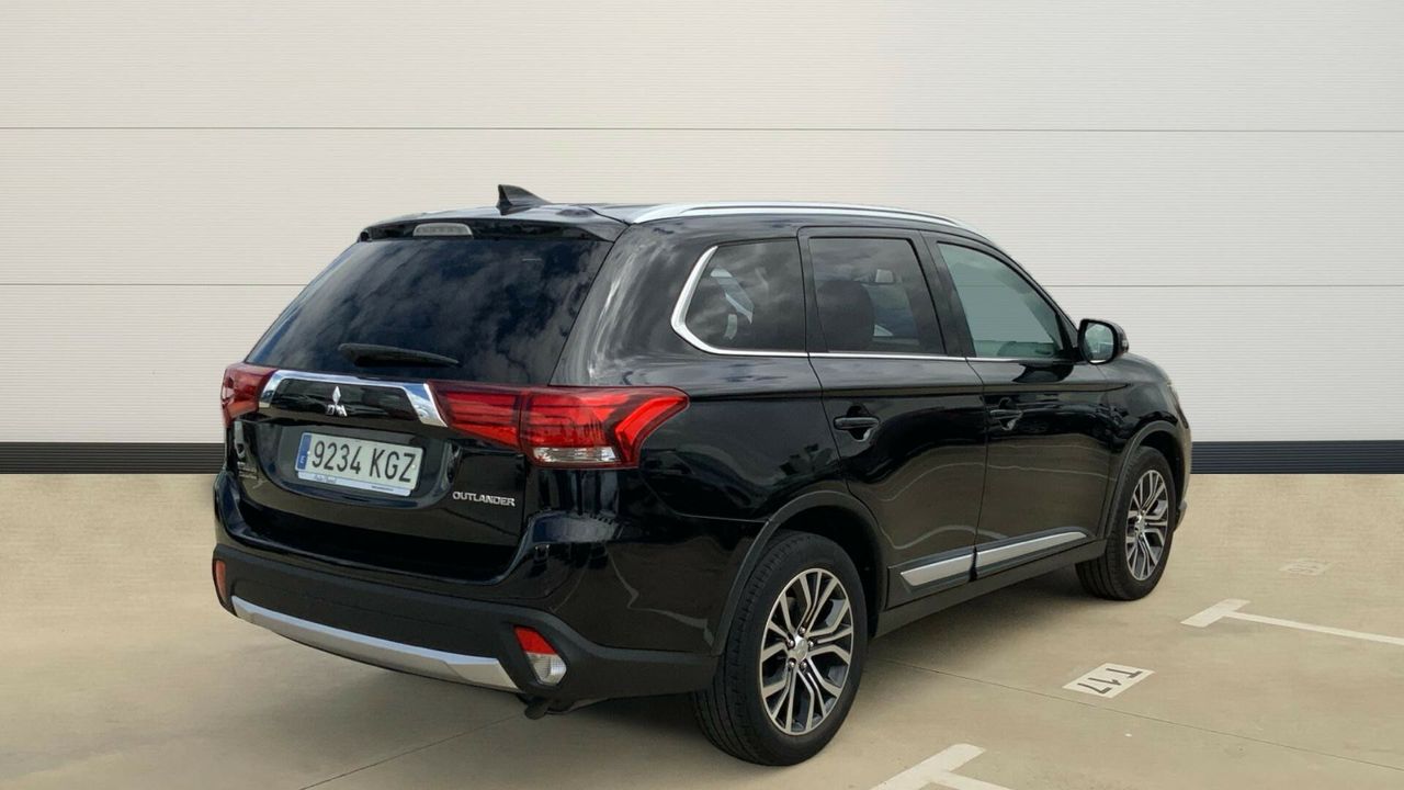 Mitsubishi Outlander 2.0 200 MPI MOTION CVT 2WD 5STR 150 5P