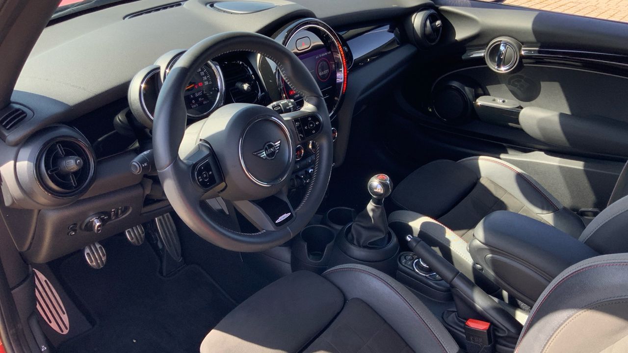 MINI Cooper 1.5 COOPER 136 3P