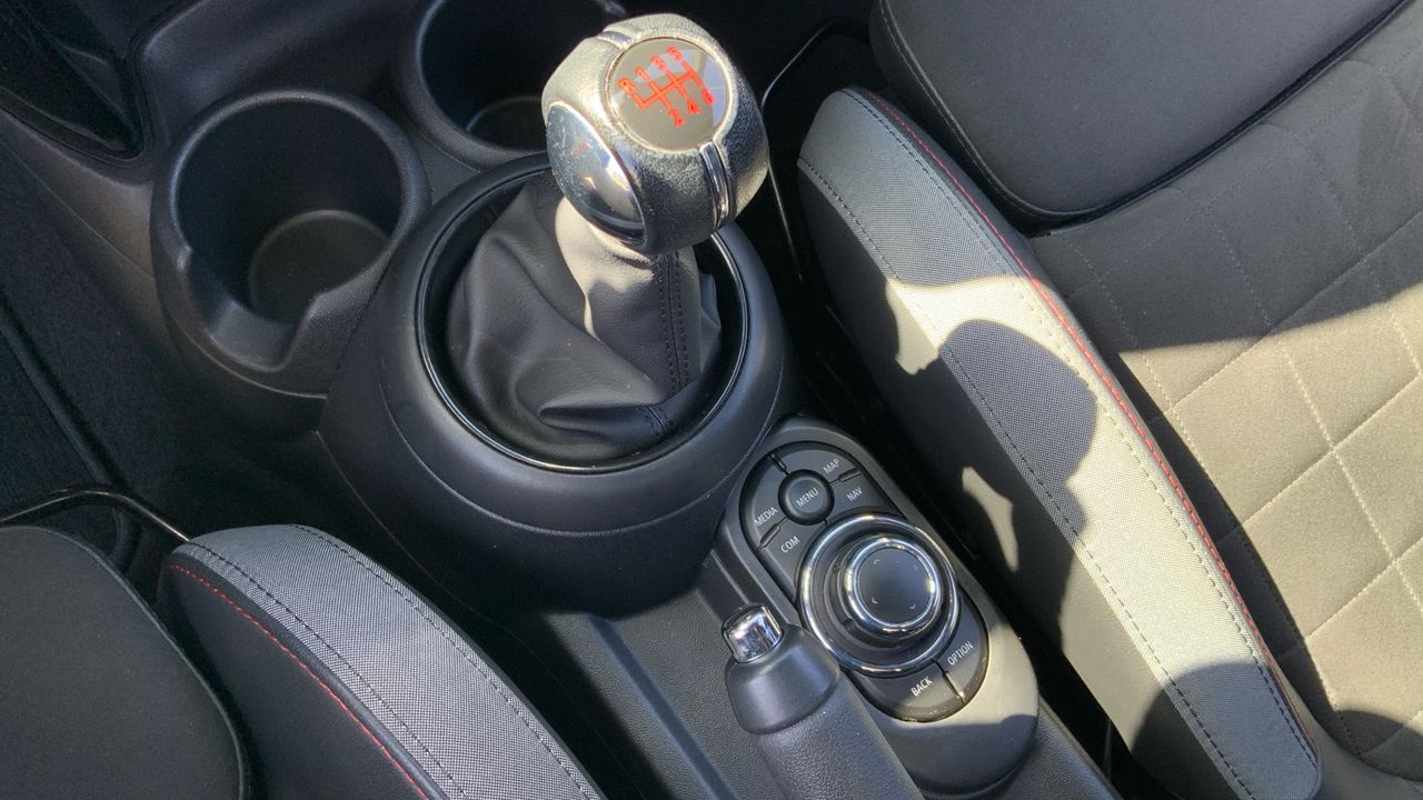 MINI Cooper 1.5 COOPER 136 3P