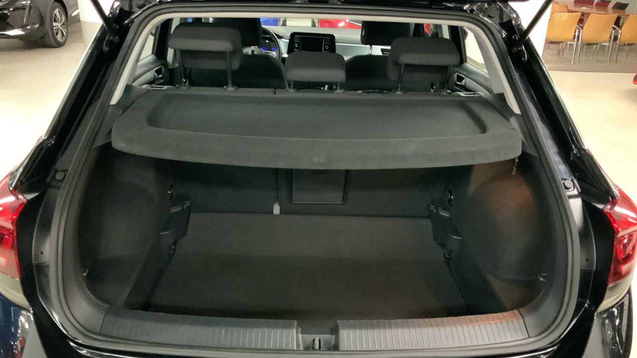 Volkswagen T-Roc 1.5 TSI 110KW DSG LIFE 150 5P