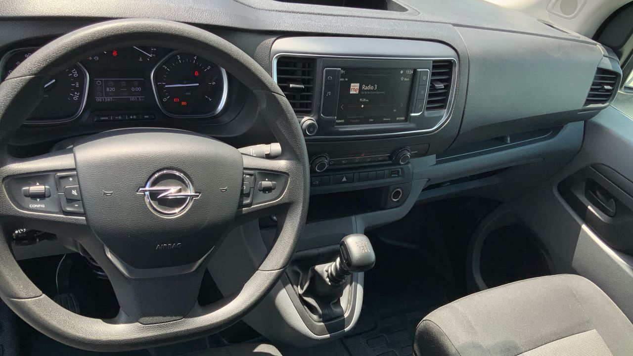 Opel Vivaro 1.5 DIESEL 75KW LWB L INC SELECT 102 4P