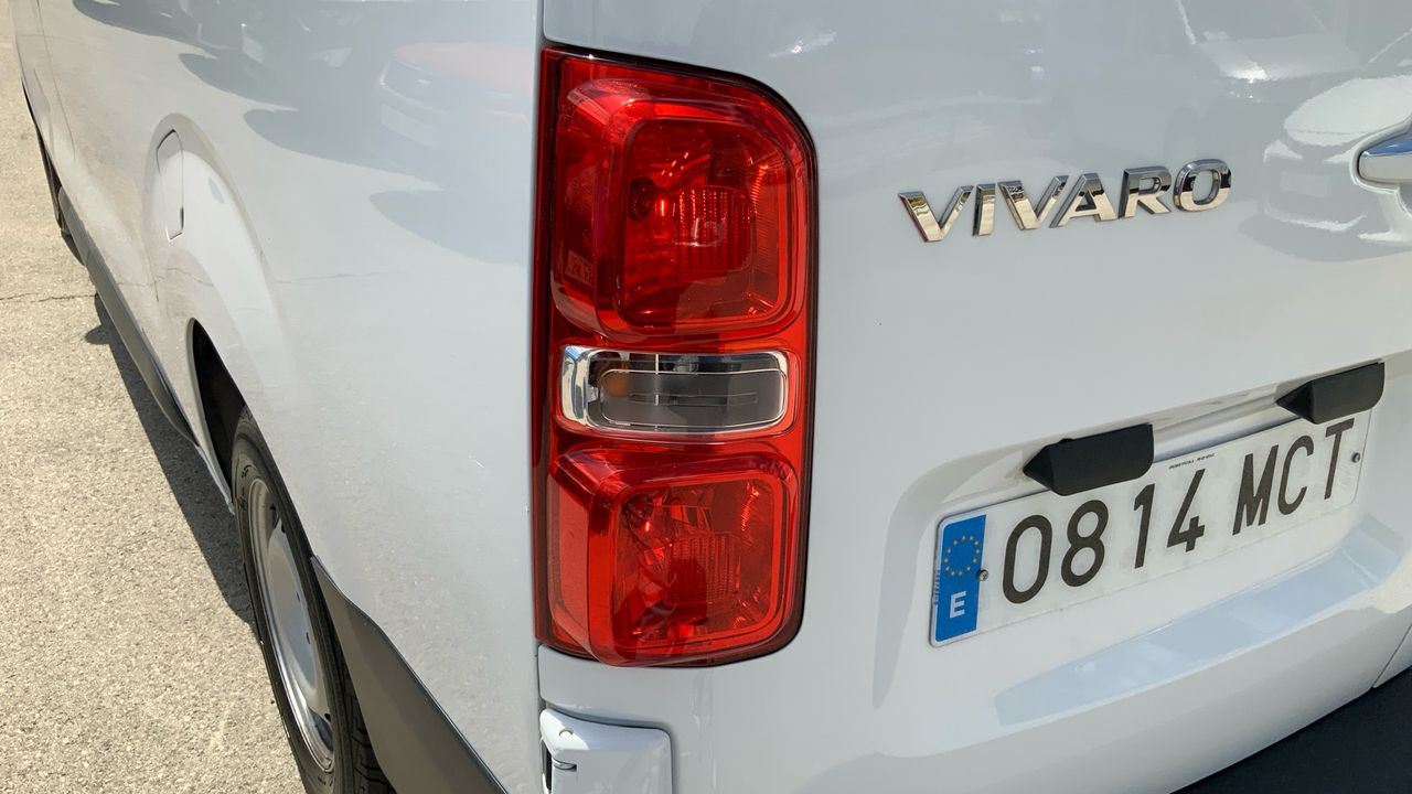 Opel Vivaro 1.5 DIESEL 75KW LWB L INC SELECT 102 4P