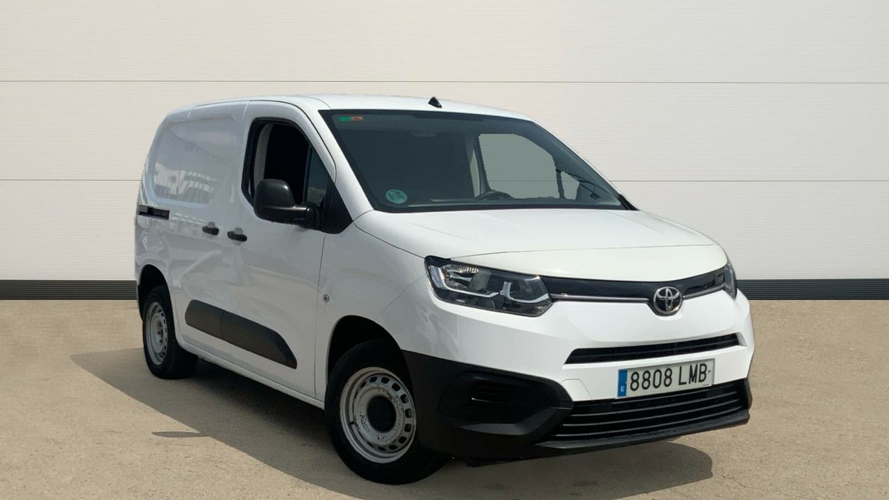 Toyota Proace City 1.5D 75KW GX MWB 650KG 102 4P