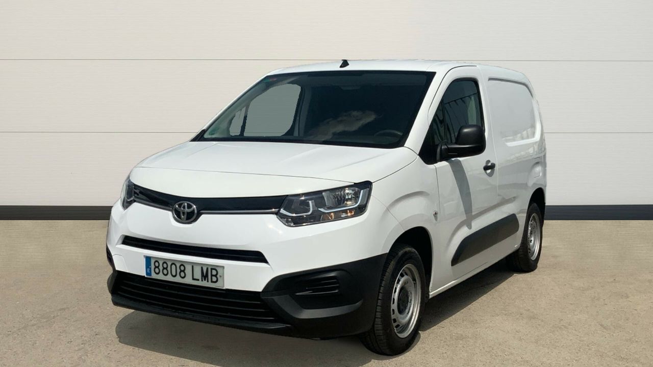 Toyota Proace City 1.5D 75KW GX MWB 650KG 102 4P