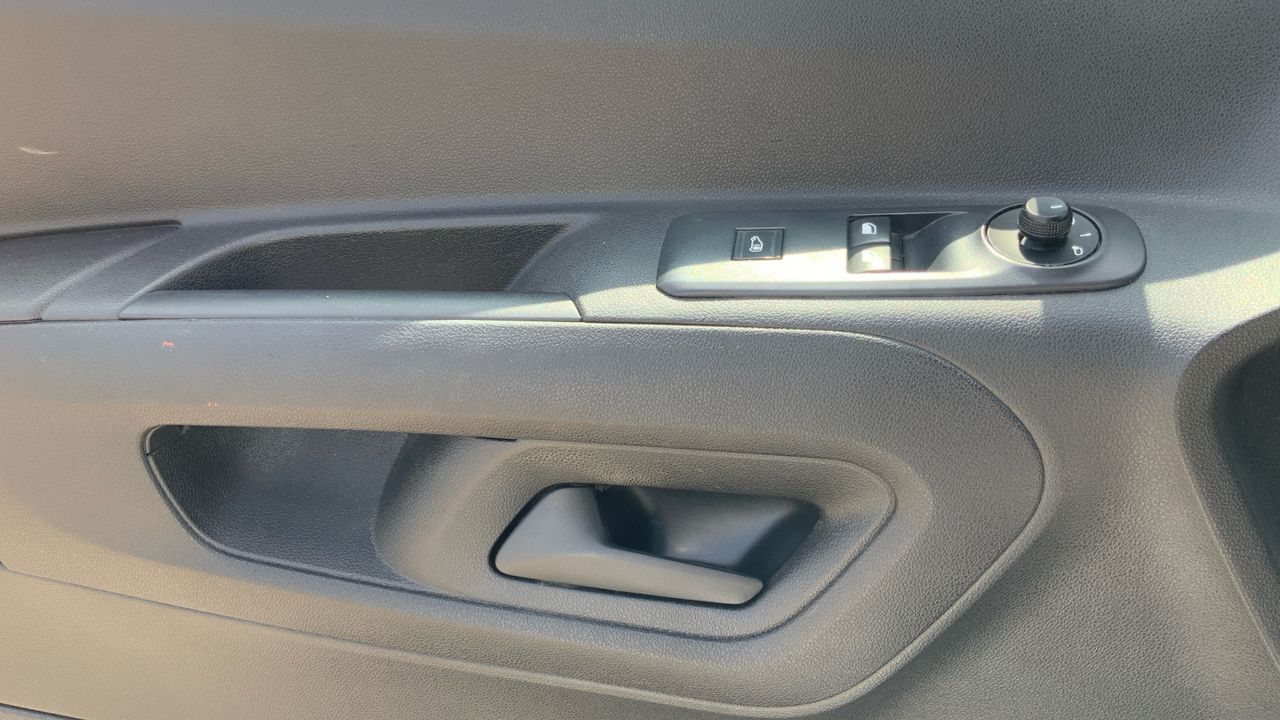 Toyota Proace City 1.5D 75KW GX MWB 650KG 102 4P