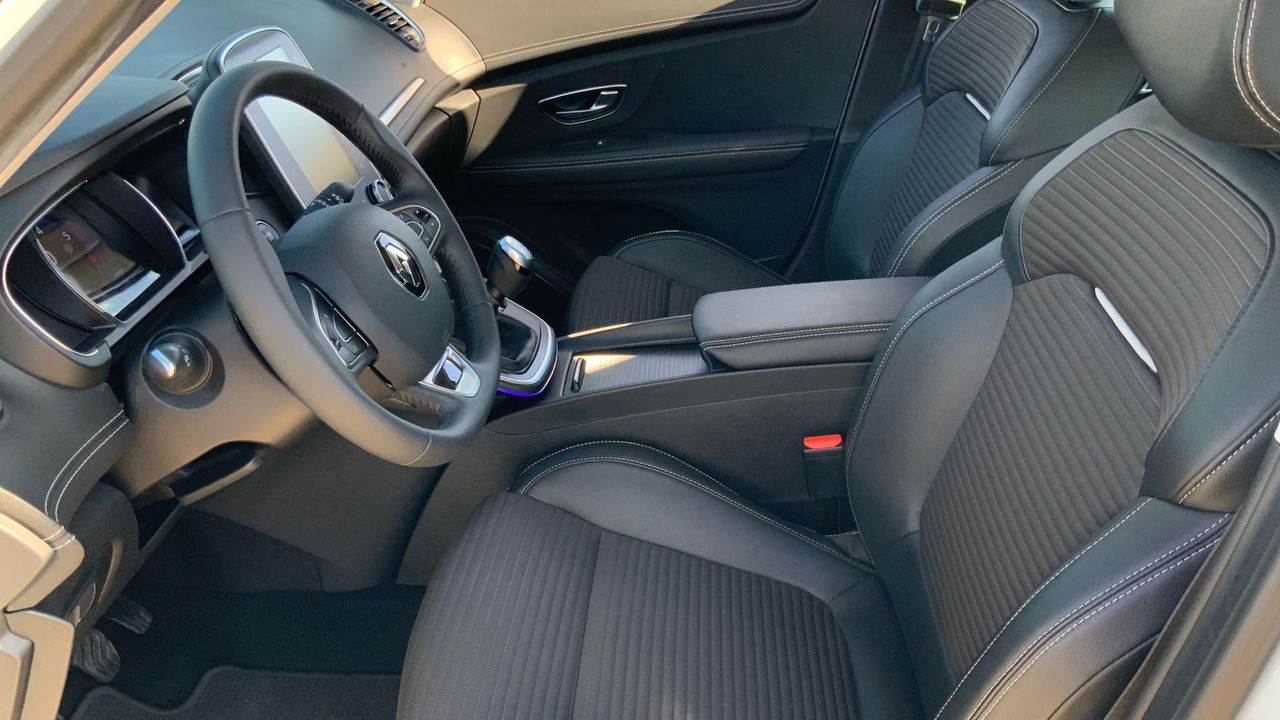 Renault Scénic 1.3 TCE ZEN 103KW 140 5P