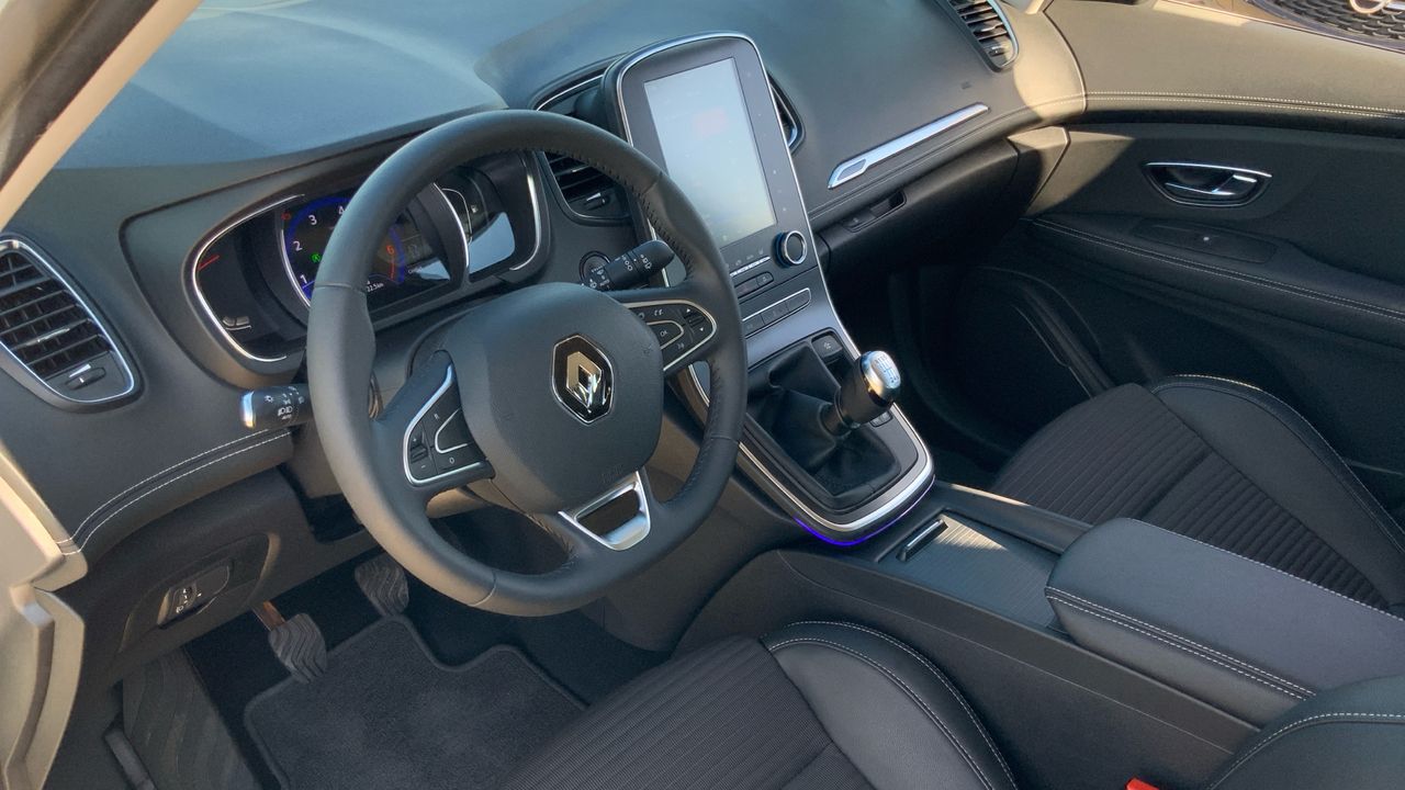 Renault Scénic 1.3 TCE ZEN 103KW 140 5P