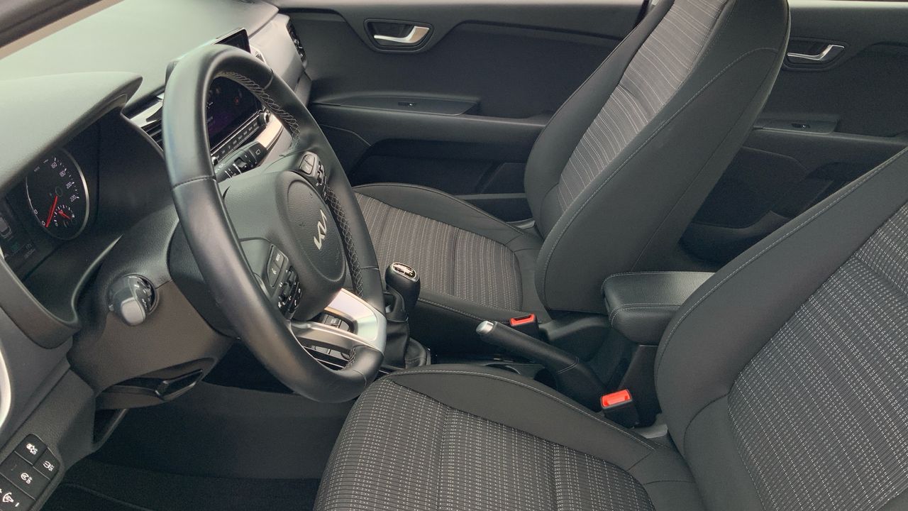 Kia Stonic 1.0 T-GDI MHEV IMT 74KW DRIVE 100 5P