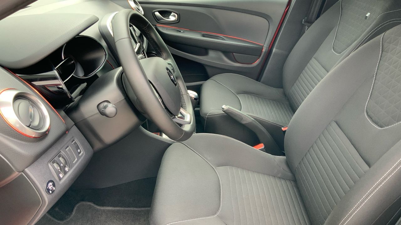 Renault Clio 0.9 TCE ENERGY GLP LIMITED 66KW - 18 90 5P