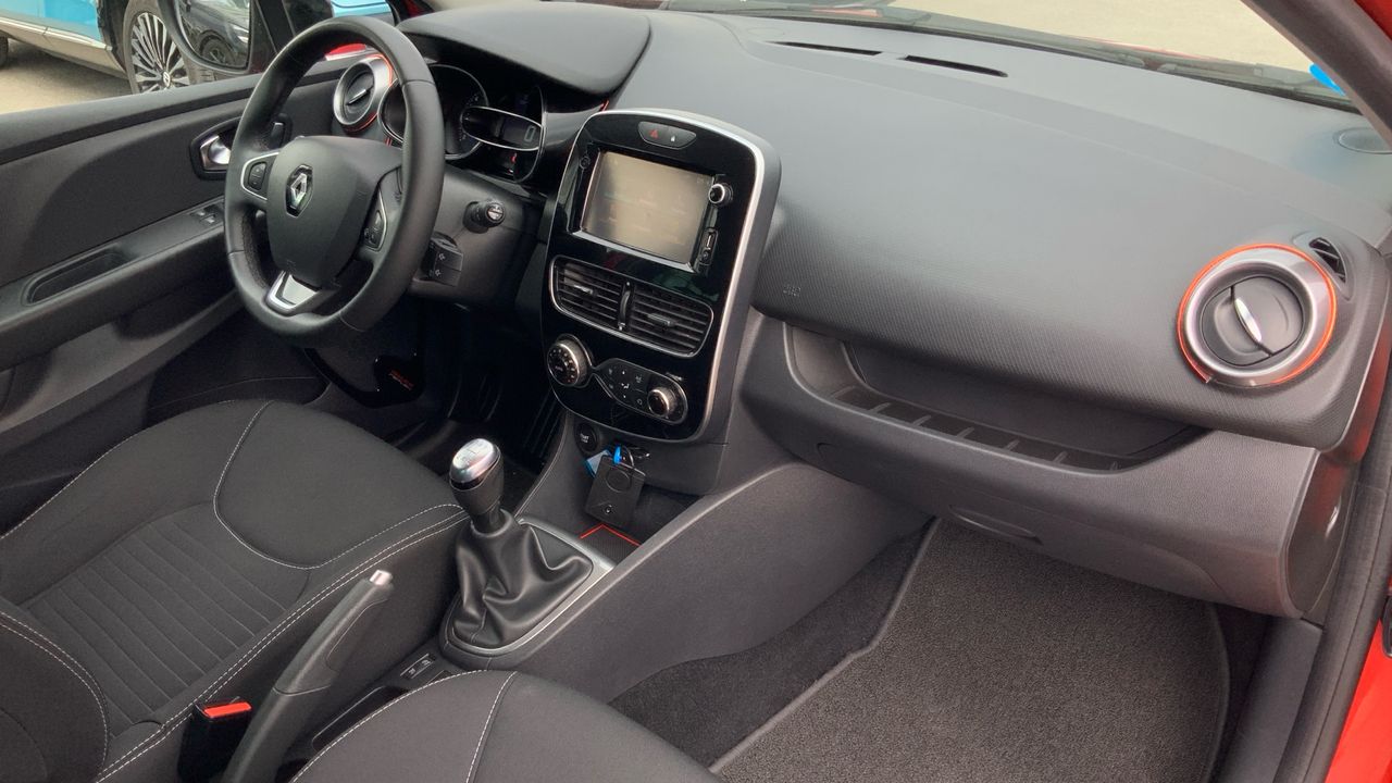 Renault Clio 0.9 TCE ENERGY GLP LIMITED 66KW - 18 90 5P