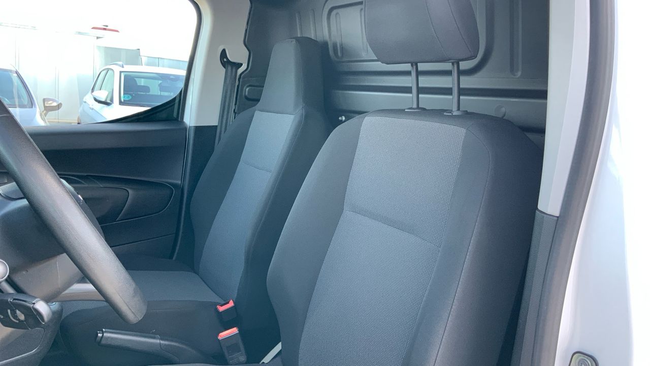 Toyota Proace City 1.5D 75KW GX MWB 102 4P