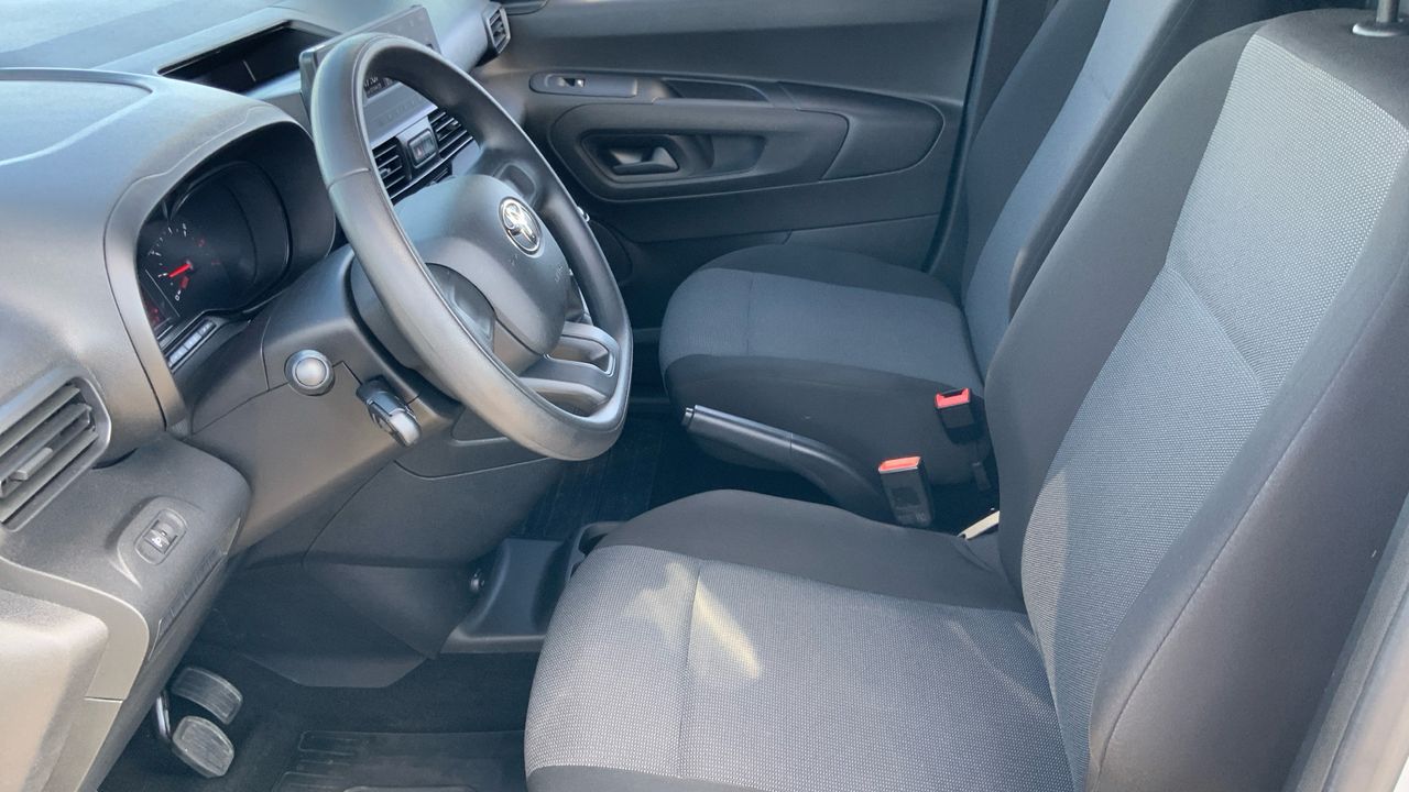 Toyota Proace City 1.5D 75KW GX MWB 102 4P