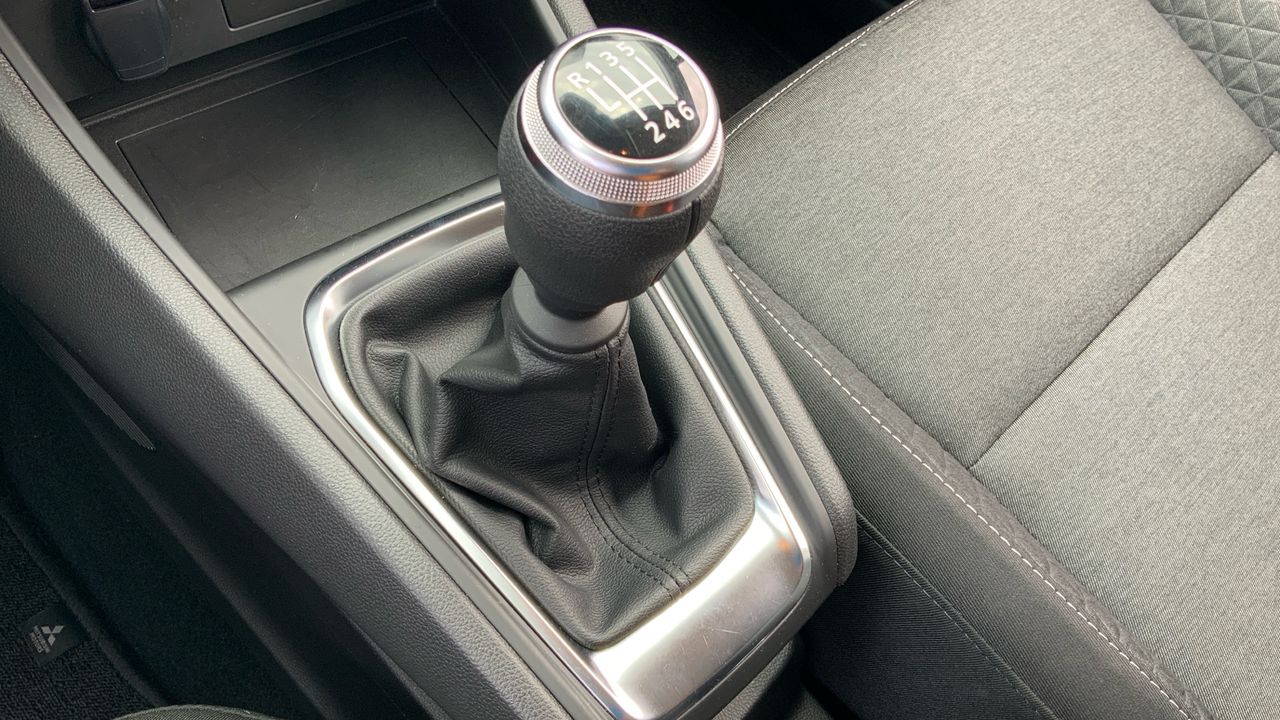 Mitsubishi ASX 1.3 130T MHEV MOTION 140 5P