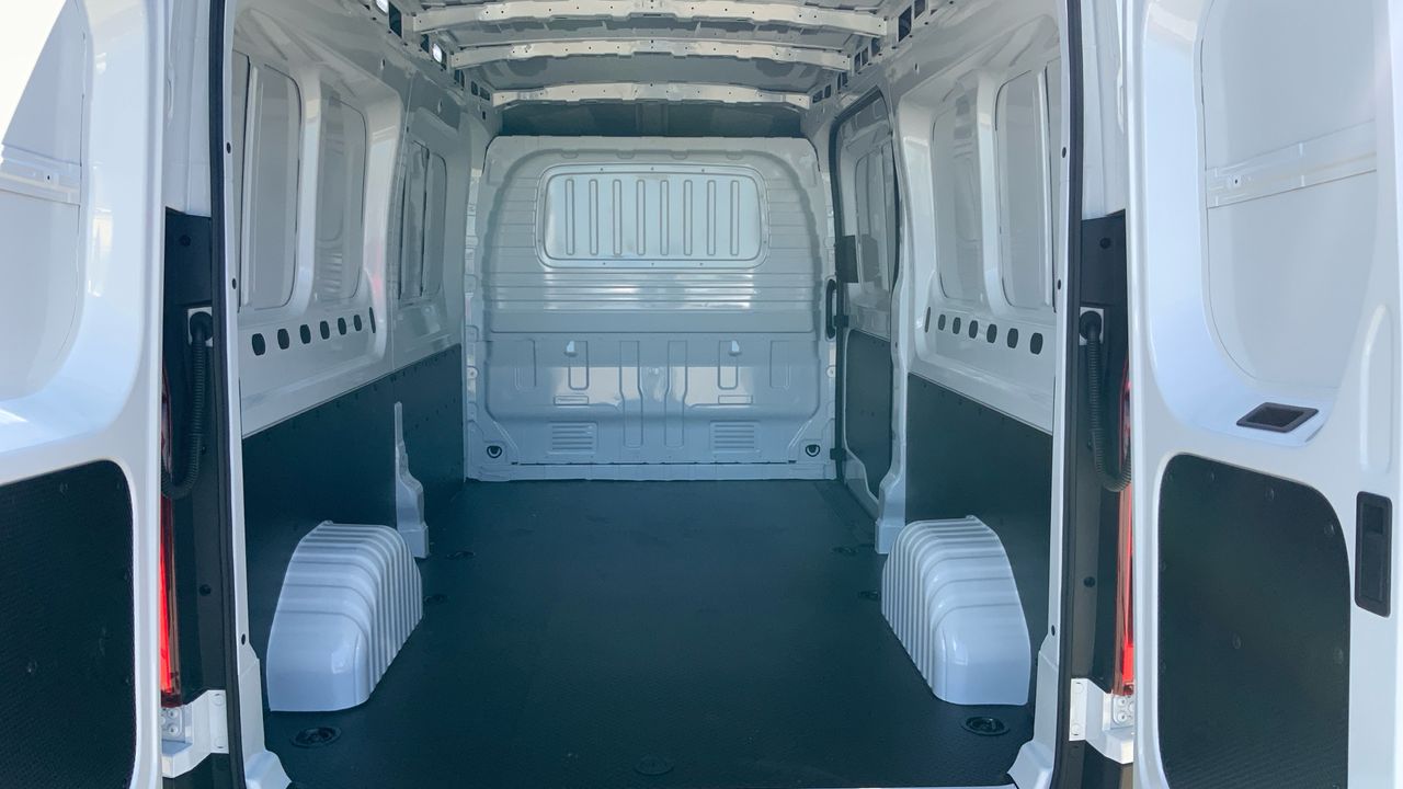 Maxus Deliver 9 2.0D L3H2 150 4P