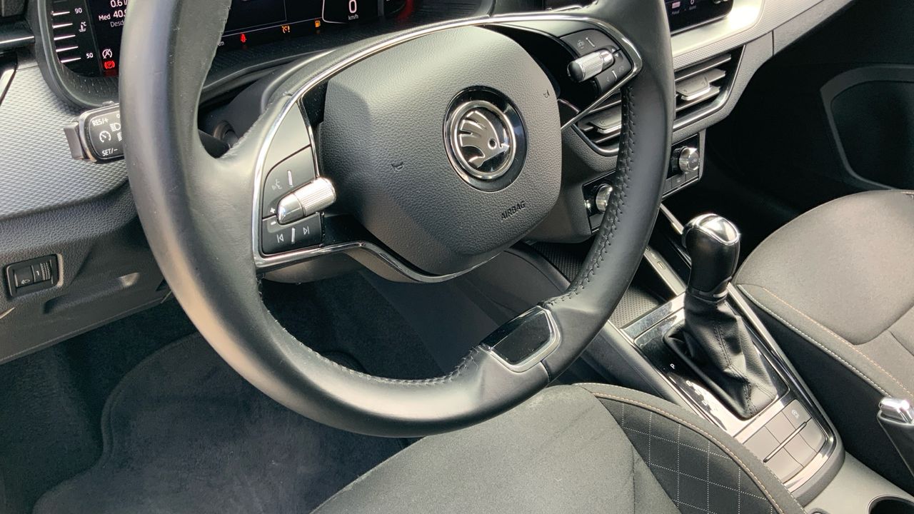 Skoda Kamiq 1.0 TSI 81KW DSG AMBITION 110 5P
