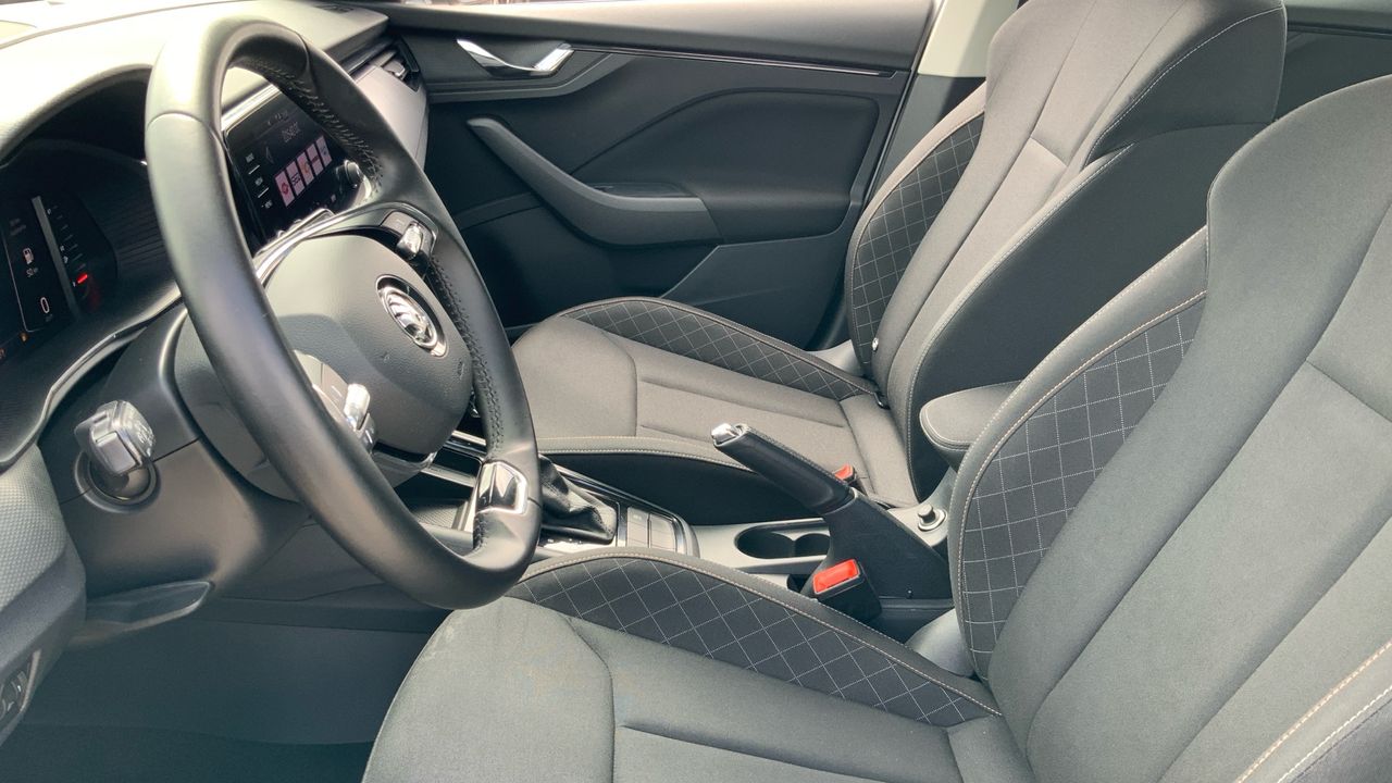 Skoda Kamiq 1.0 TSI 81KW DSG AMBITION 110 5P