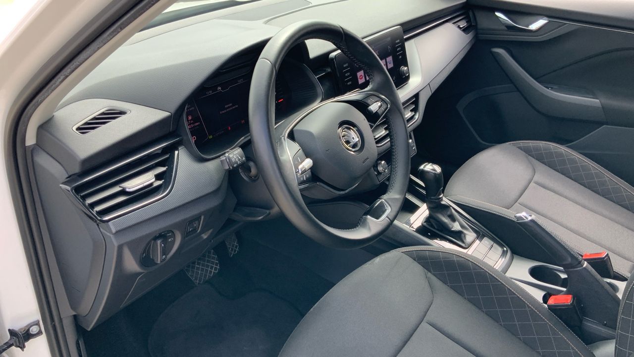 Skoda Kamiq 1.0 TSI 81KW DSG AMBITION 110 5P
