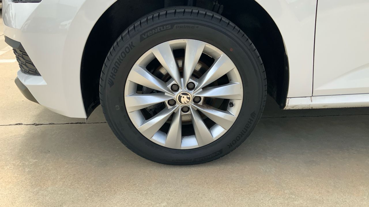 Skoda Kamiq 1.0 TSI 81KW DSG AMBITION 110 5P