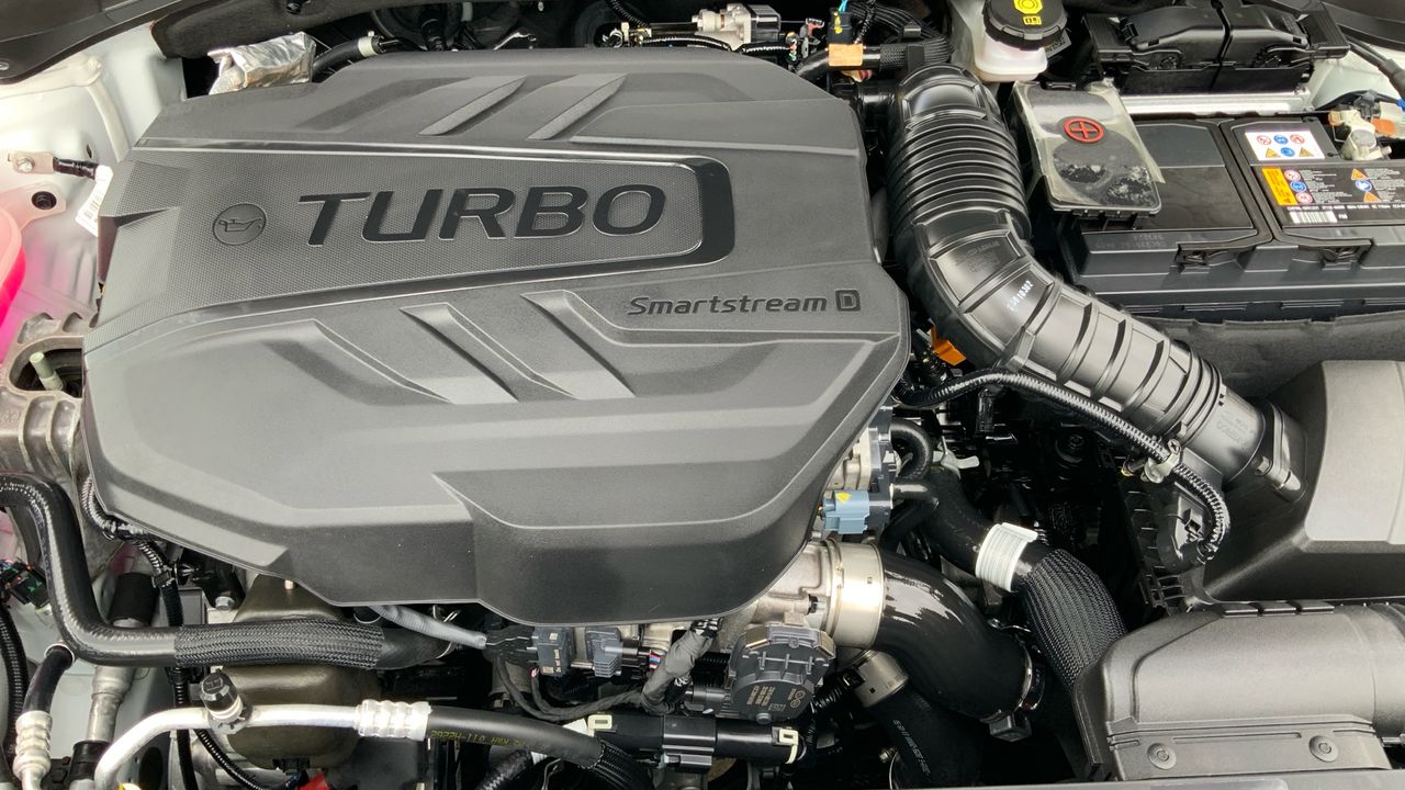 Kia Ceed 1.6 MHEV 100KW CONCEPT 136 5P