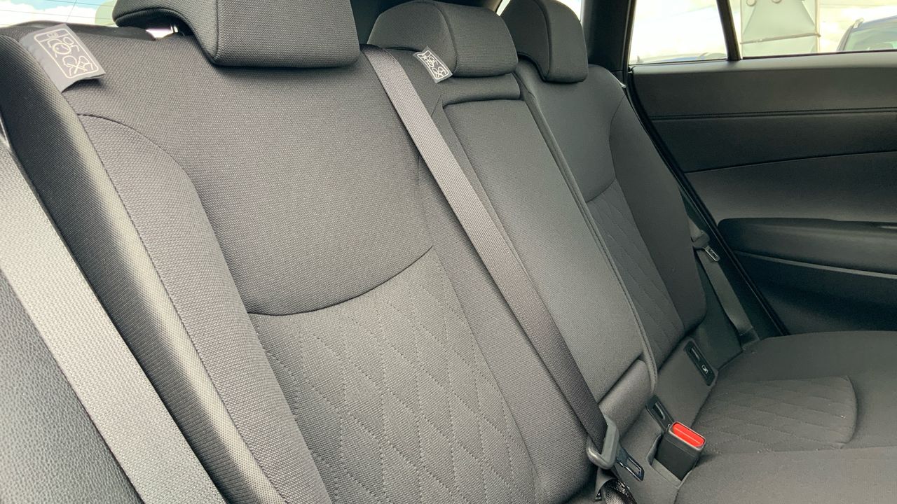 Toyota Corolla Cross 1.8 HEV STYLE E-CVT 140 5P