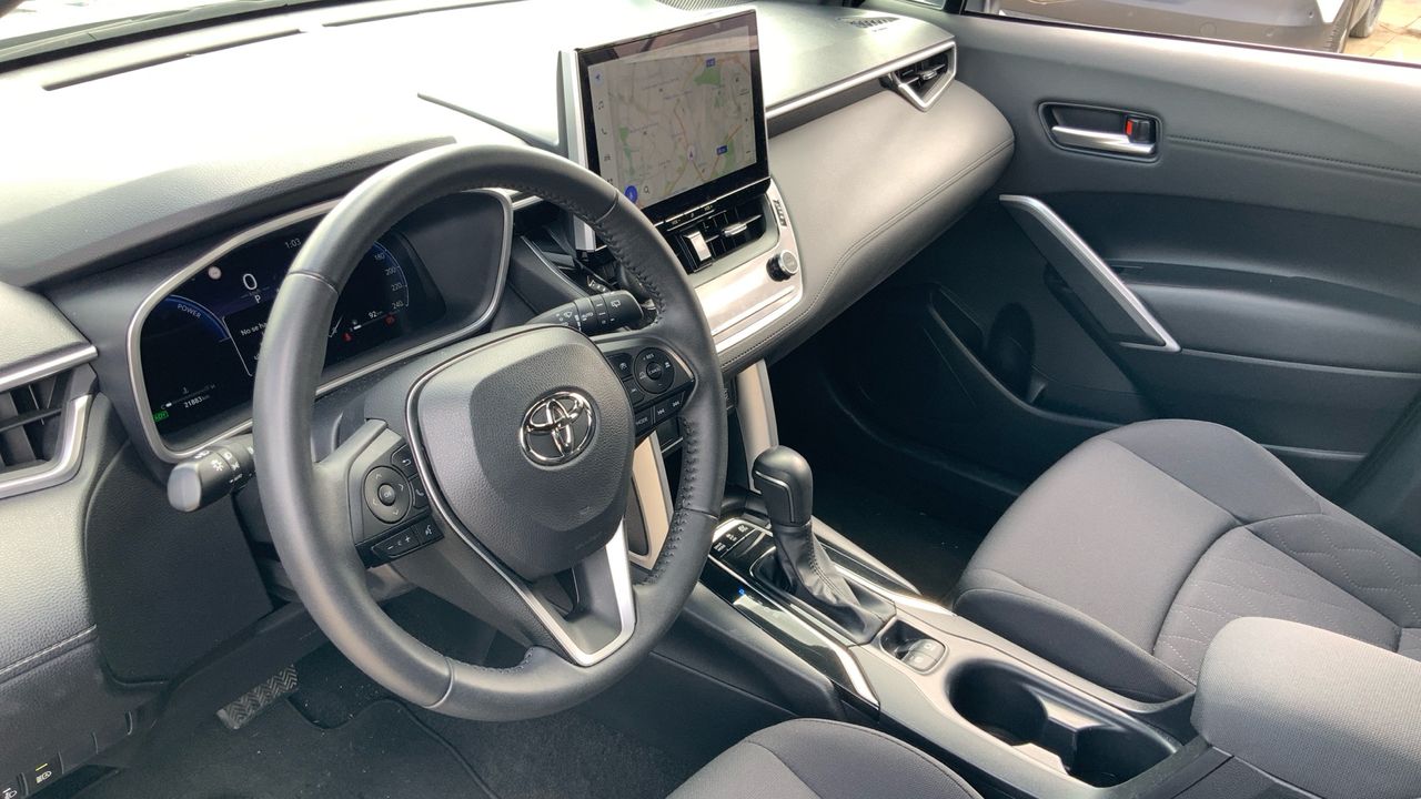 Toyota Corolla Cross 1.8 HEV STYLE E-CVT 140 5P